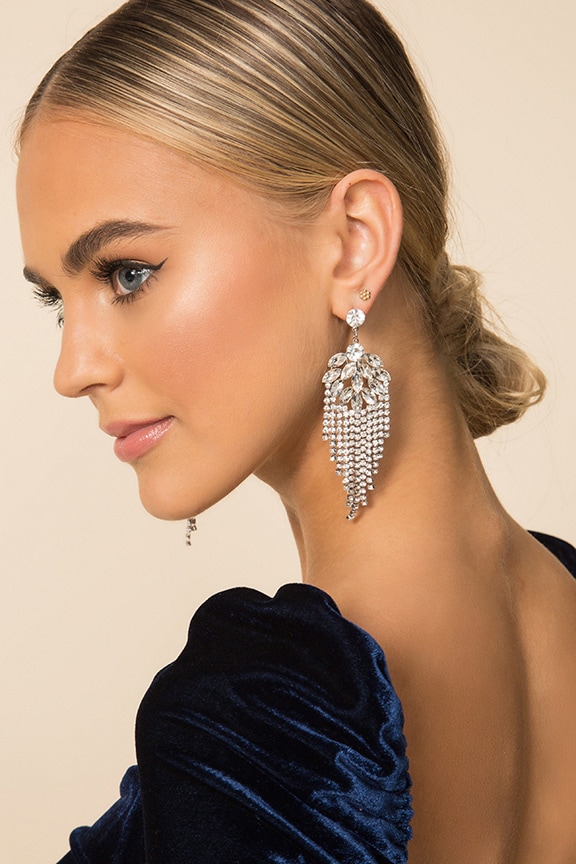 Image 1 of Dangle Earrings in Crystal