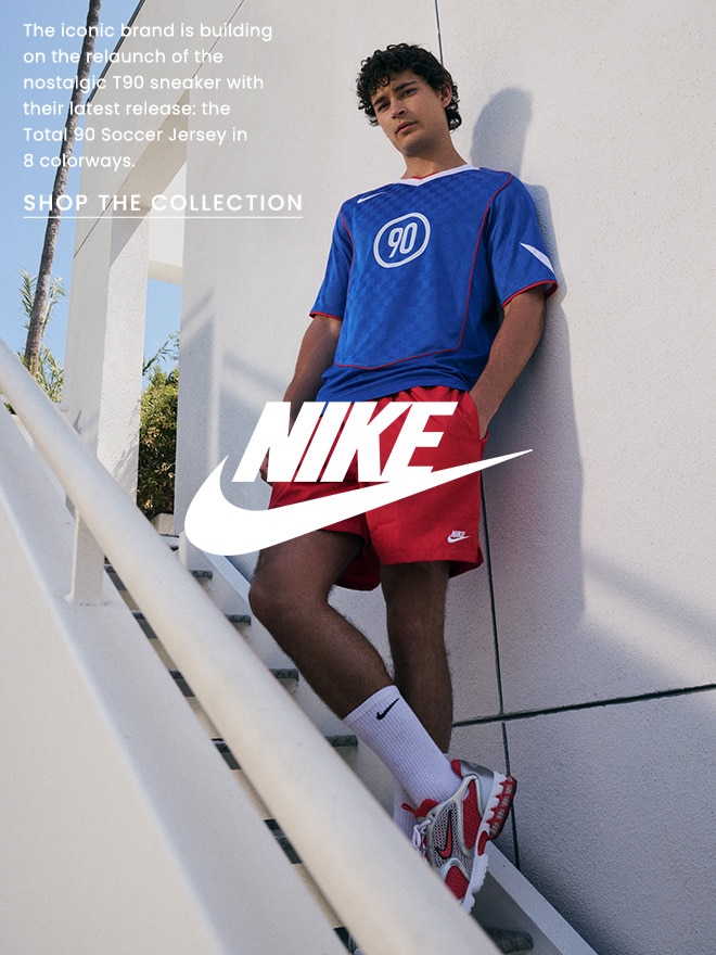 NIKE