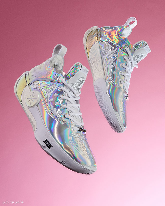 EXCLUSIVELY AT REVOLVE