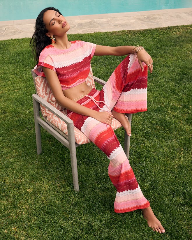 THE NEW SETS DROP. Because who doesn't love a matching crochet moment?